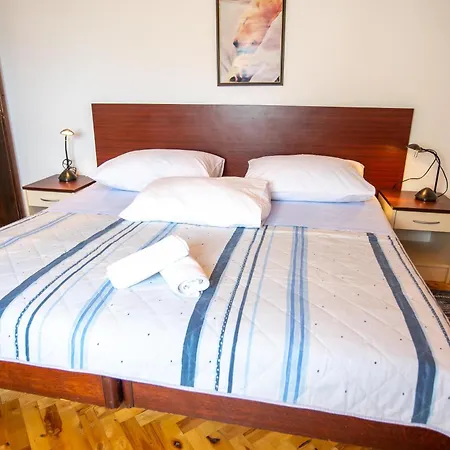 Apartamento Zora Starigrad Paklenica