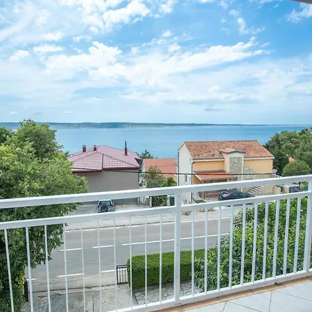 Zora * Starigrad Paklenica